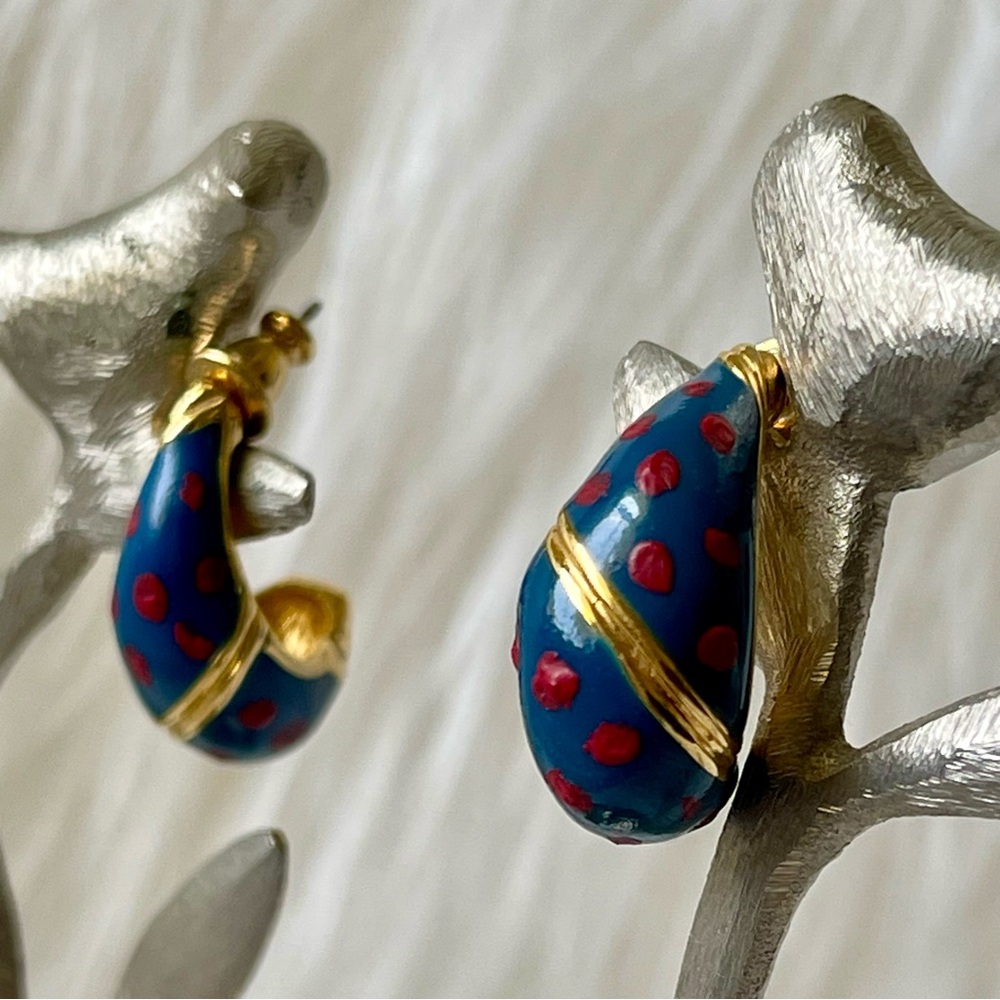 MONET | Vintage | Blue Enamel Red Dots Gold Tone Post Earrings